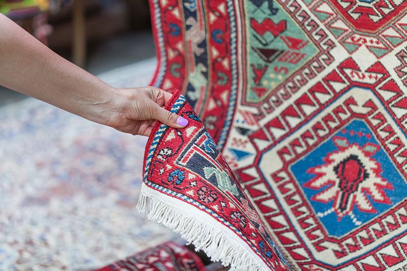 Acquistiamo il tuo tappeto orientale - Babaei Carpets Milano