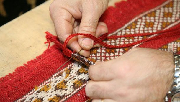 Babaei Carpets artigiani restauro tappeti orientali Milano