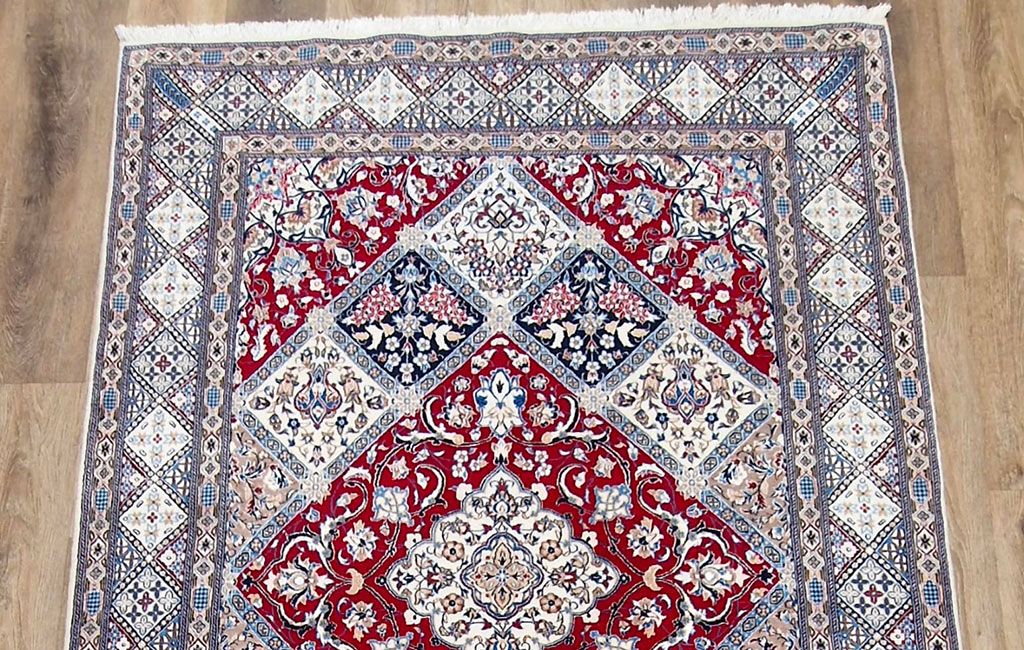 Tappeto Nain persiano 
